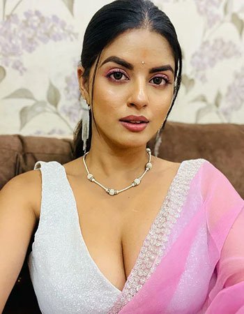 Vrindavan Call Girl service